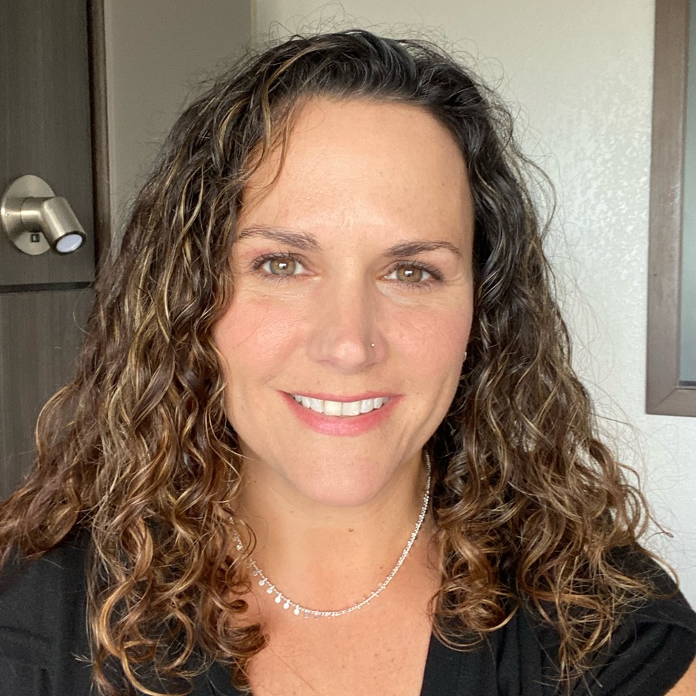 Meet your Posher, Lori